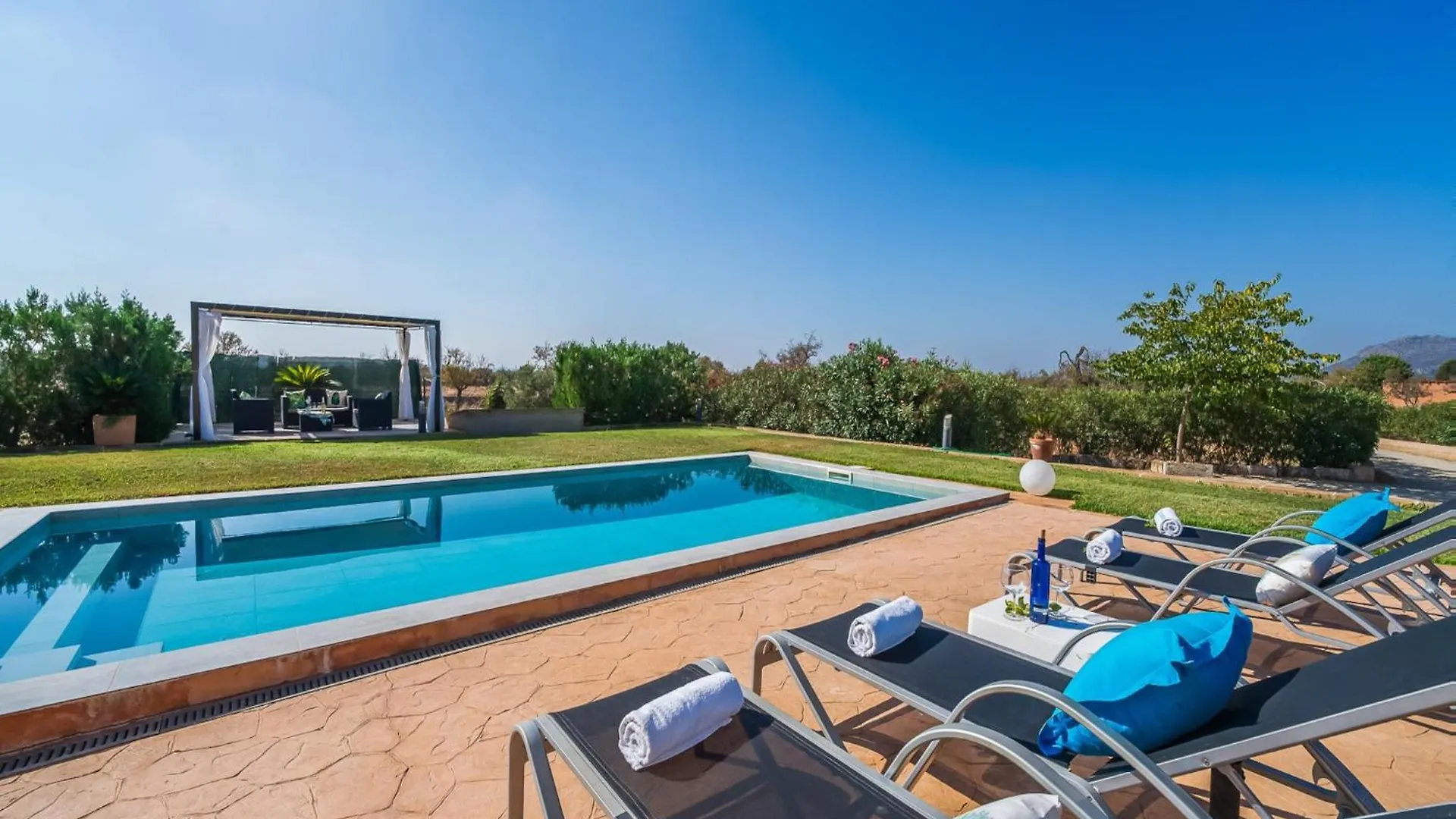 2-Bedroom Country House In Buger 0*,  Spain